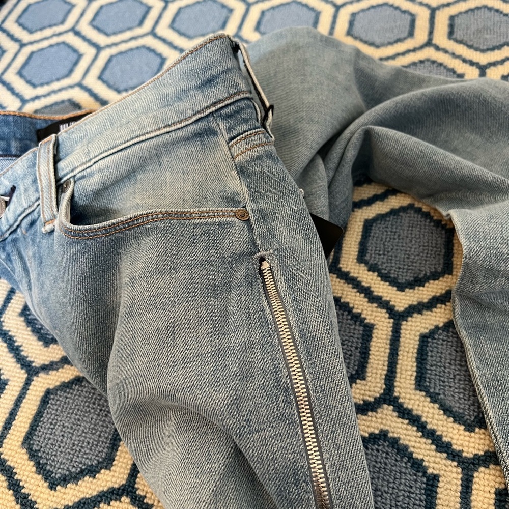 Hudson jeans with zipper up side